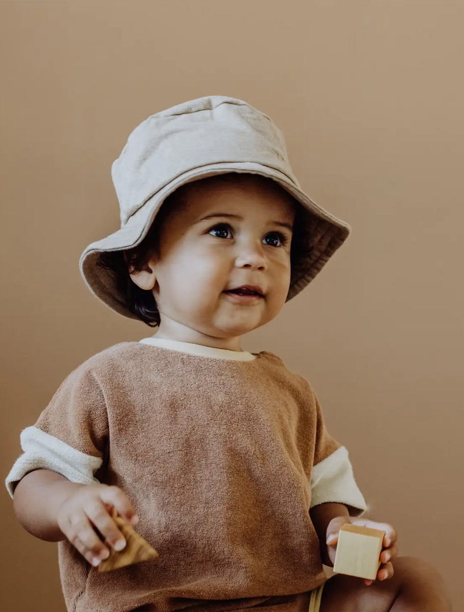 Organic Bucket Hat in Almond Melange