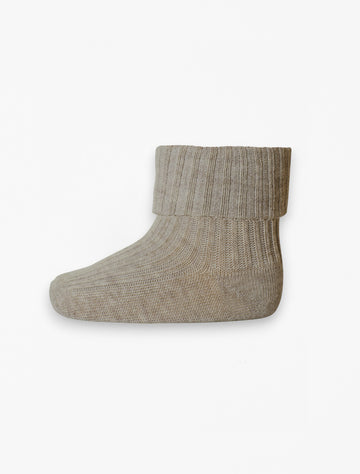 Cotton Rib Baby Socks in Light Brown Melange flat lay image