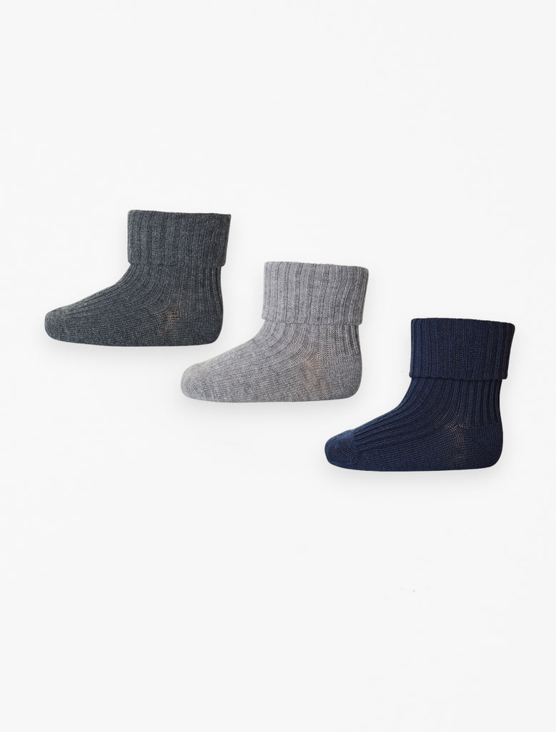 Cotton Rib Socks 3 Pack in multi flat lay image.