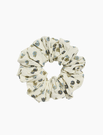 image of scrunchie in daisy floral