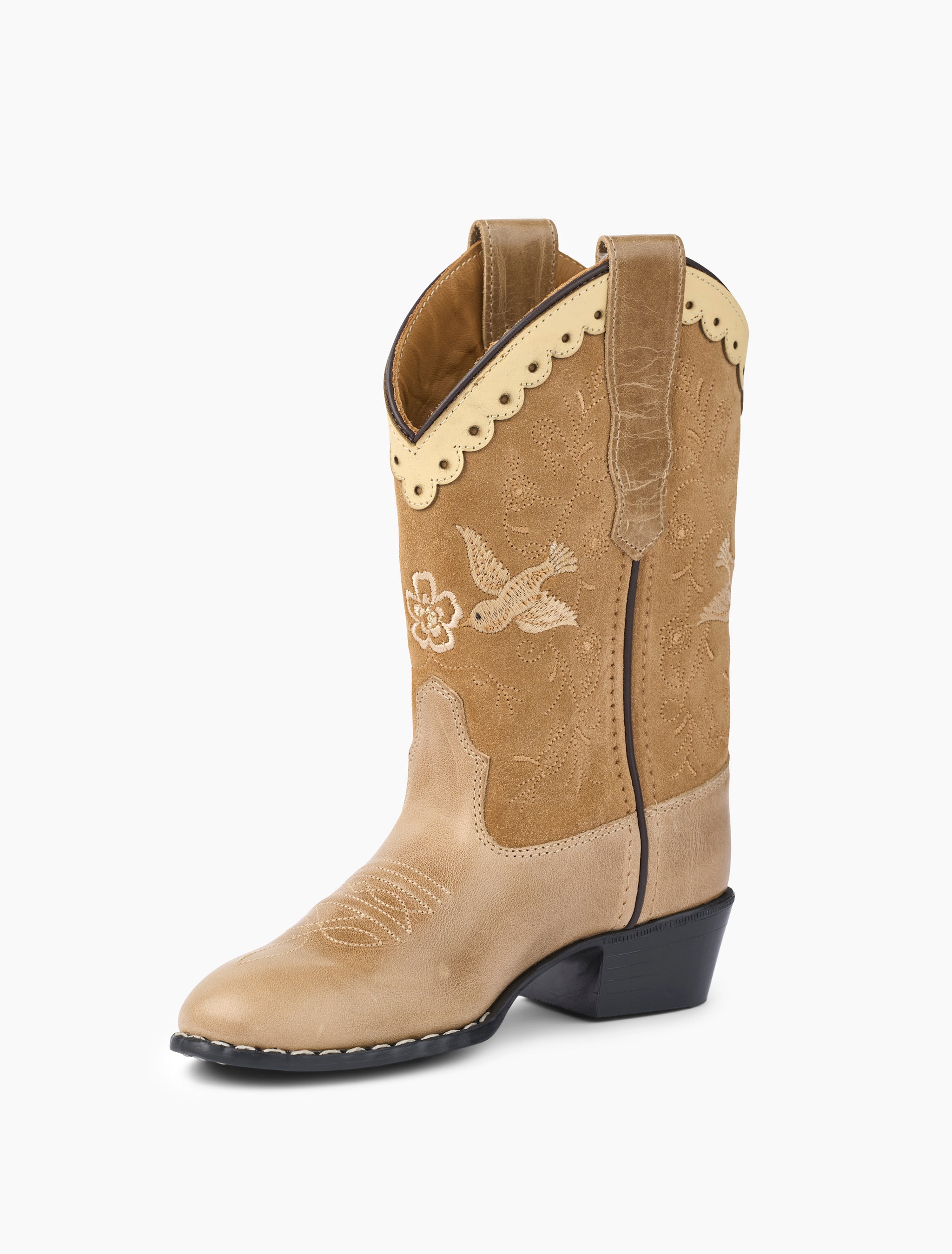 Bootstock x Copenhagen Colors – Spilled Milk