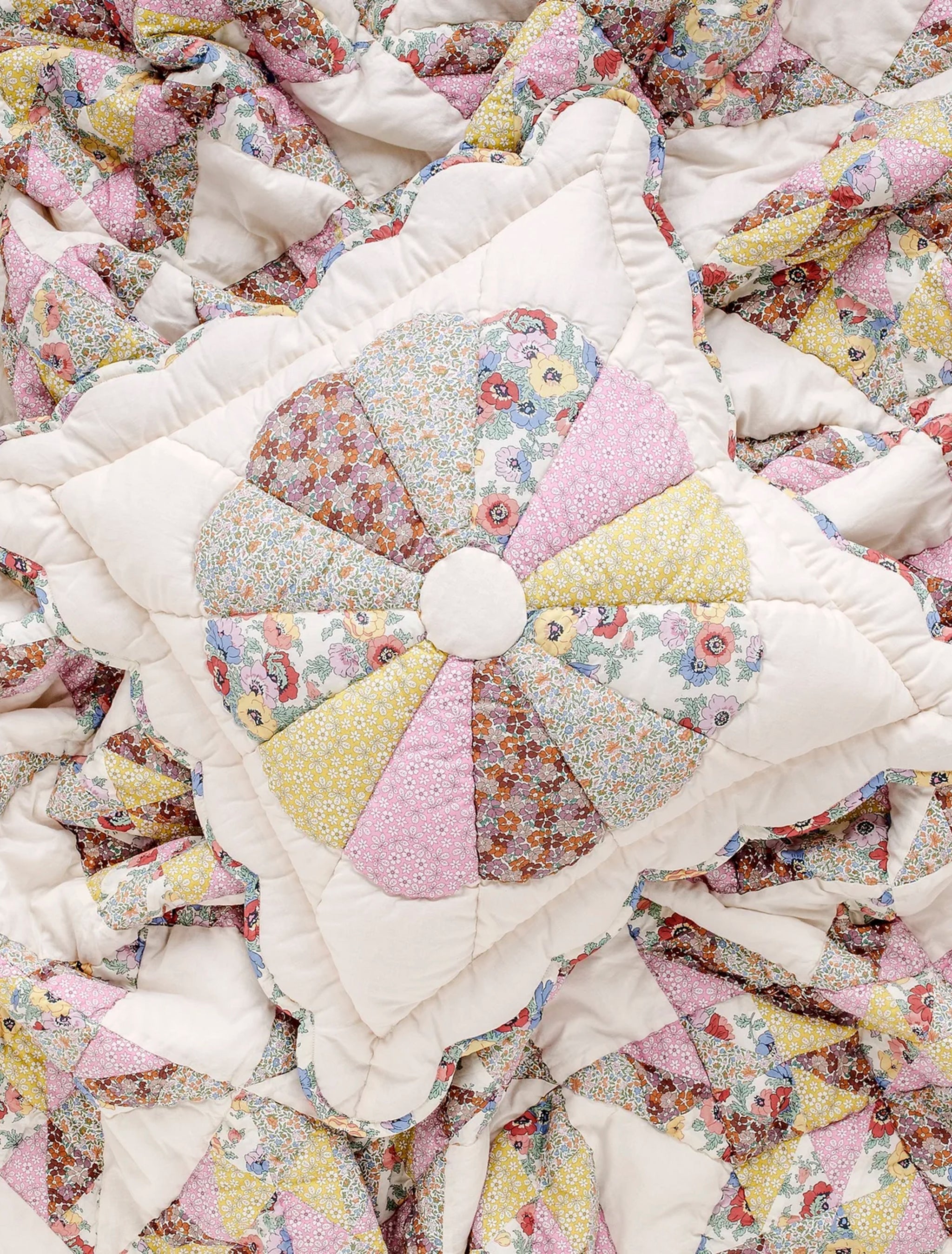 Projektityyny | Shop Spilled Milk