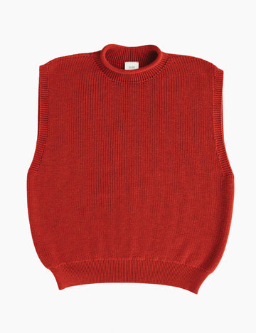 Image of Womens Helle Vest in Red.