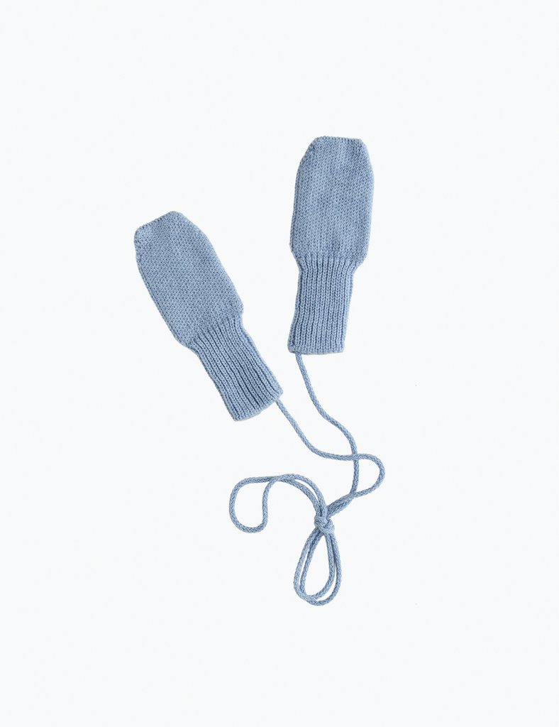 Image of fitza mittens in light blue